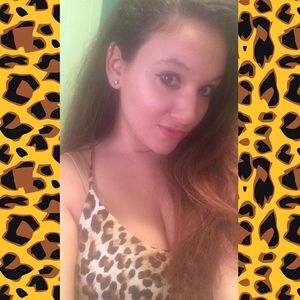 Meet your Posher, Angelique